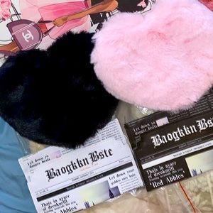 Four purses ~ Two hearts & Two article purses